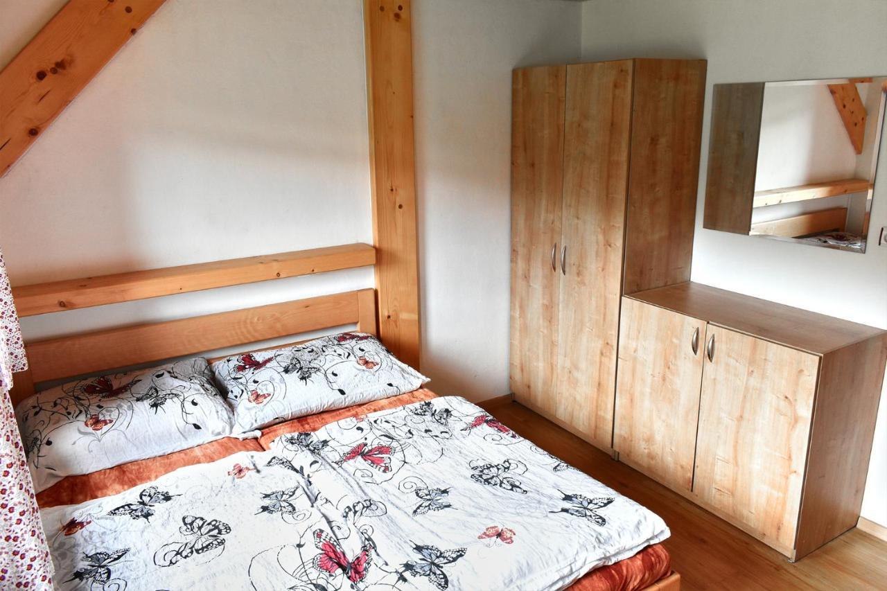 Chalupa Orlicka Výprachtice Buitenkant foto